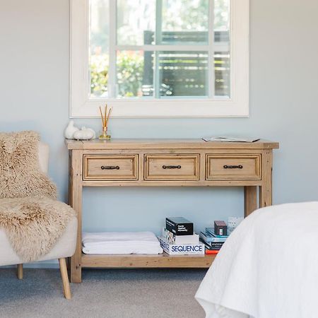 Revive On Oakview Boutique Beauty And Accommodation แอชเบอร์ตัน ภายนอก รูปภาพ