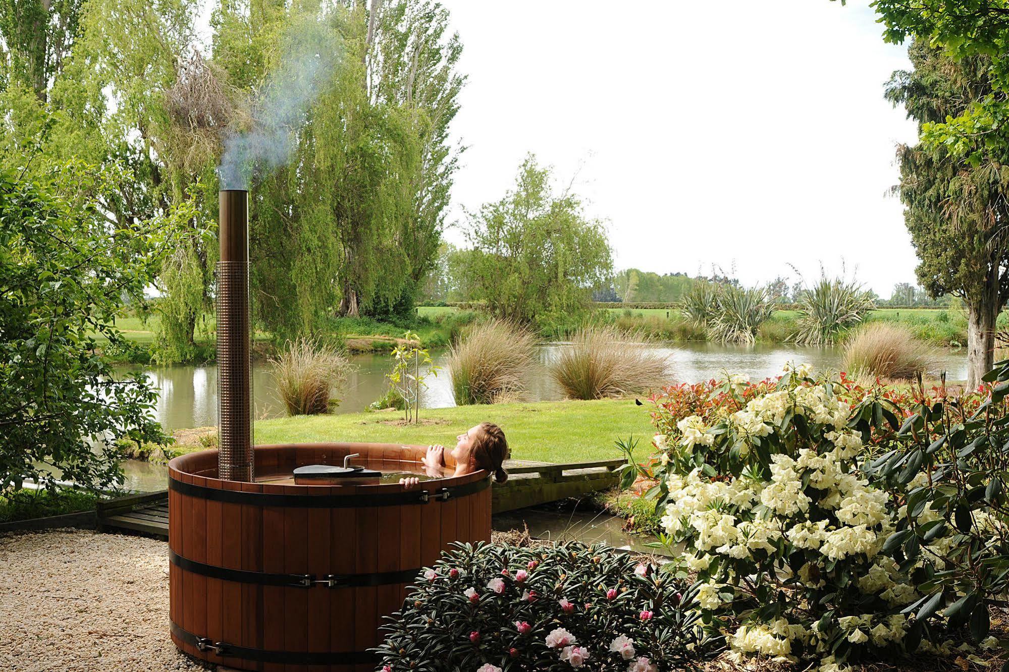 Revive On Oakview Boutique Beauty And Accommodation แอชเบอร์ตัน ภายนอก รูปภาพ